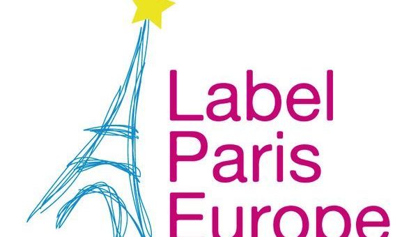 Catherine Lalumière premeia o Label Paris Europe
